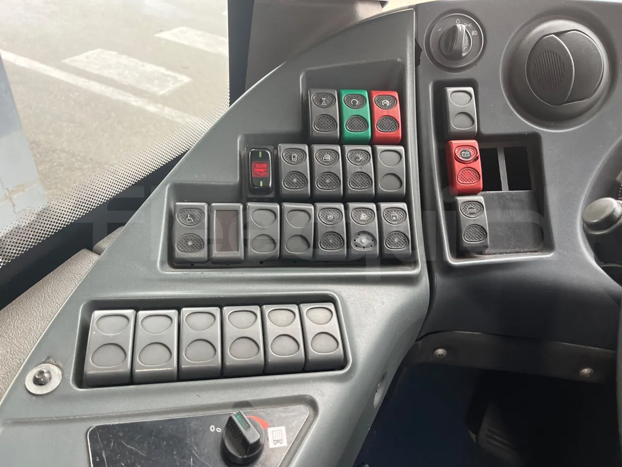 Iveco Recreo SFR160 - Euro5 - 243 kW - 12.760 mt - onboard devices 1