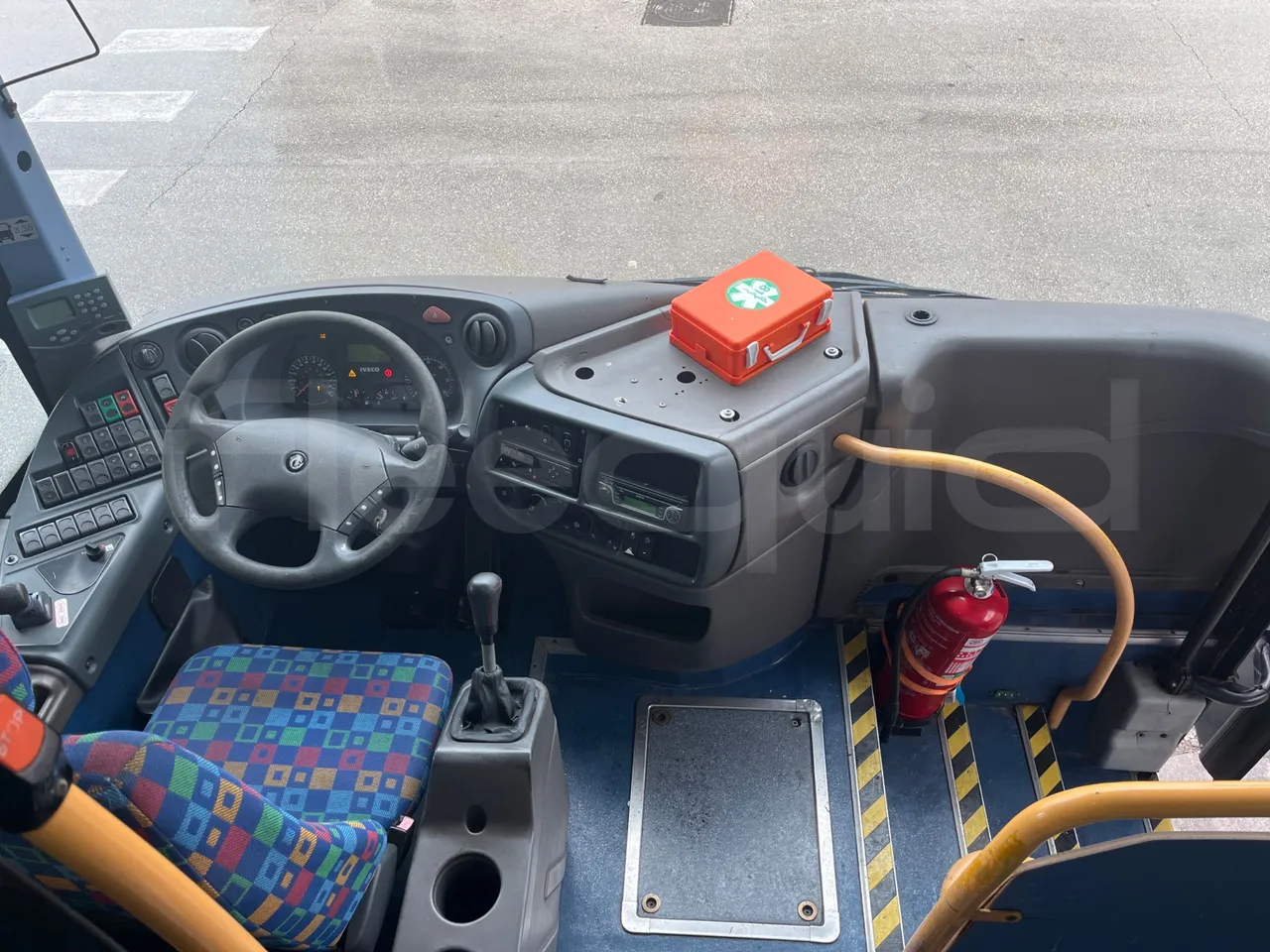 Iveco Recreo SFR160 - Euro5 - 243 kW - 12.760 mt - buttons panels on