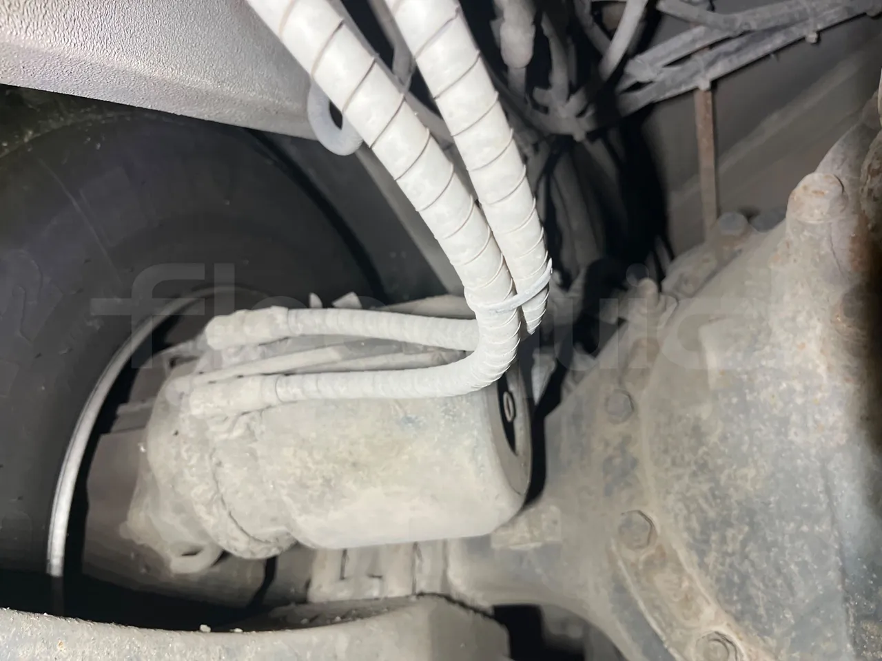 Iveco Recreo SFR160 - Euro5 - 243 kW - 12.760 mt - axle 2 caliper brakes right