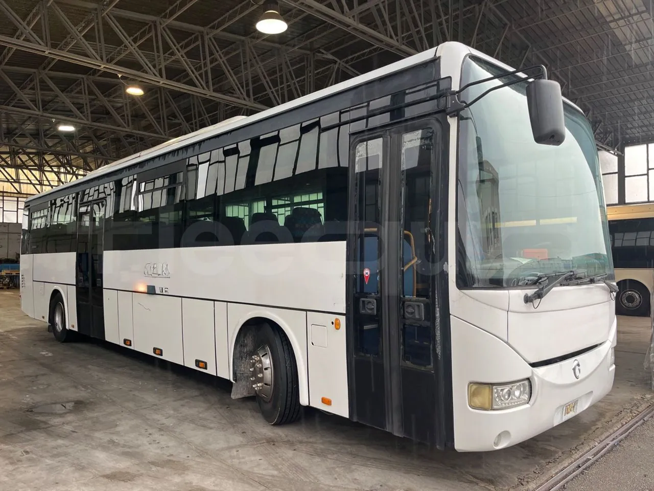 Iveco Recreo SFR160 - Euro5 - 243 kW - 12.760 mt - Base cover photo