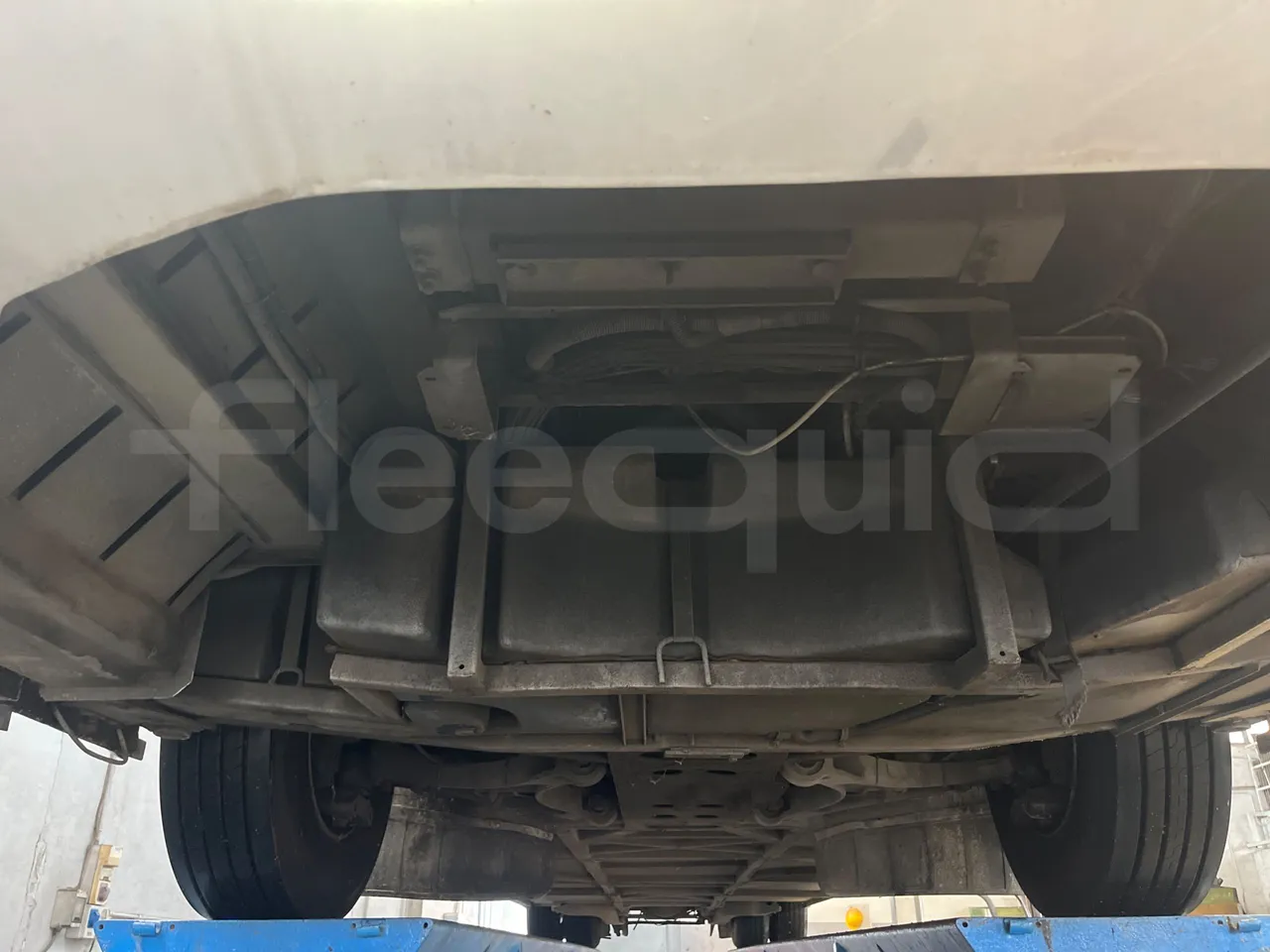 Iveco Recreo SFR160 - Euro5 - 243 kW - 12.760 mt - front undercarriage from front