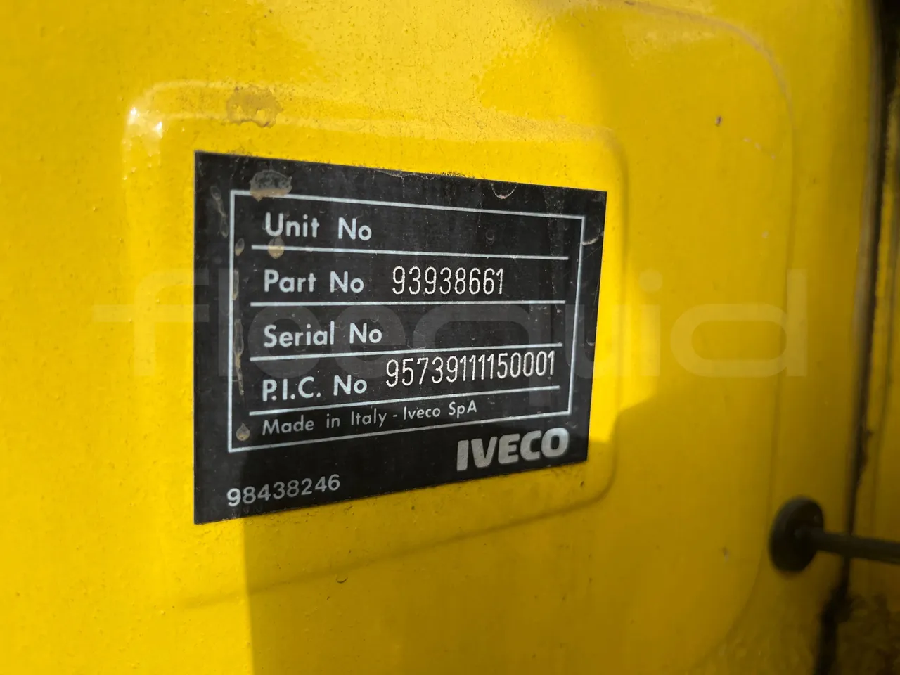 Iveco Turbo Daily A45E10 - Euro2 - 76kW - 6.860mt - engine plate photo