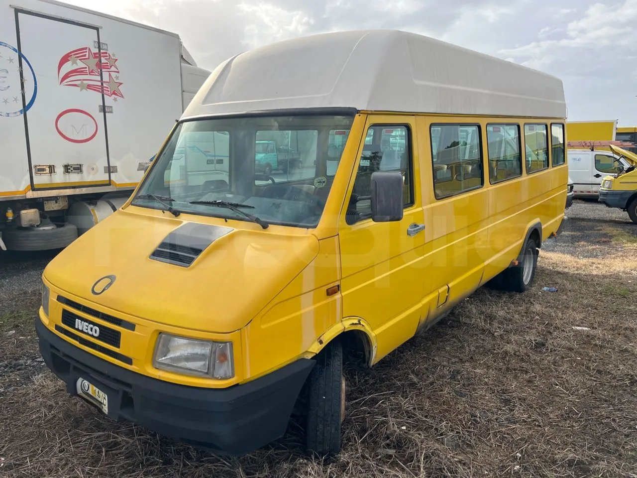 Iveco Turbo Daily A45E10 - Euro2 - 76kW - 6.860mt - 3/4 front left