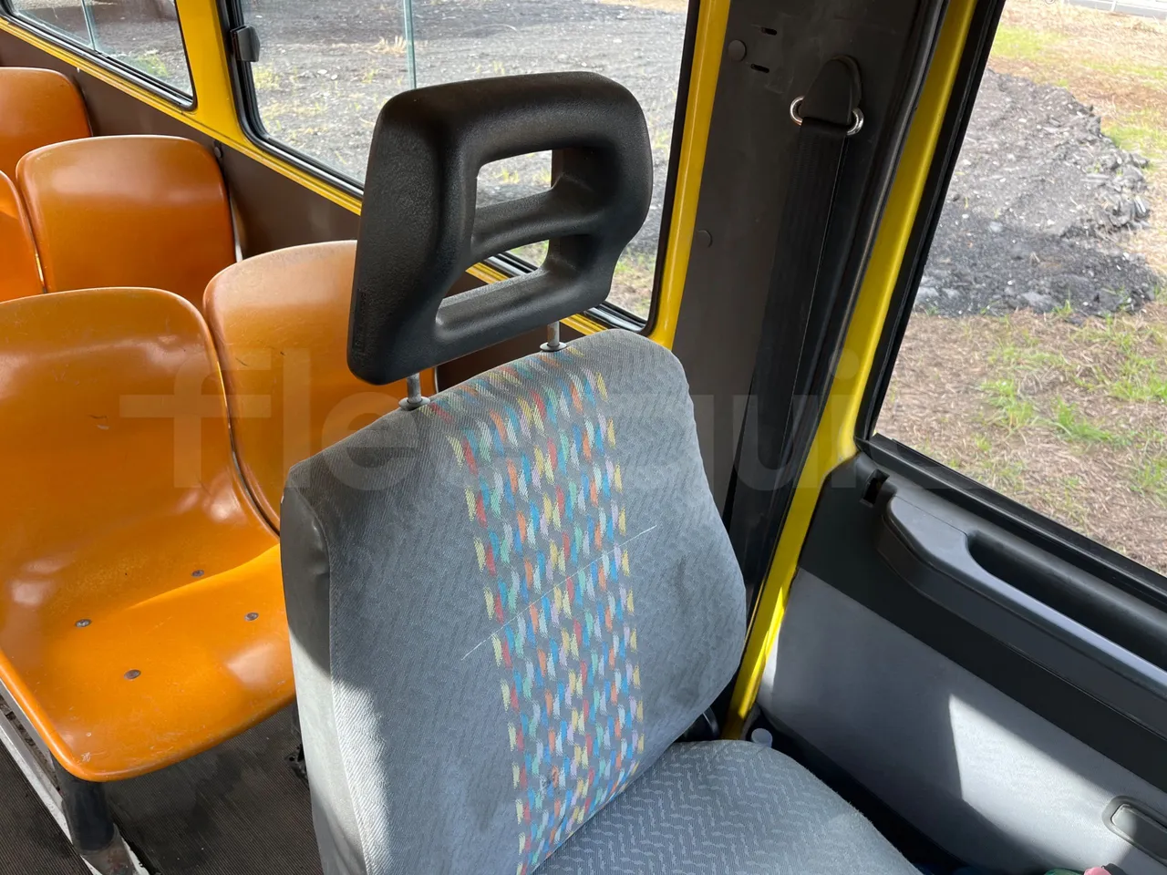 Iveco Turbo Daily A45E10 - Euro2 - 76kW - 6.860mt - driver microphone accessories photo