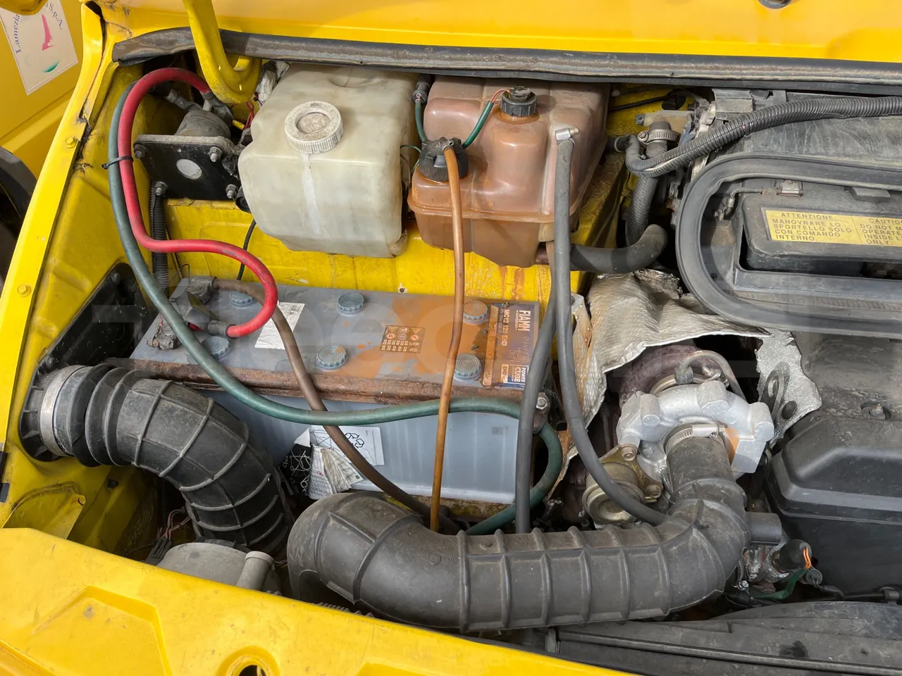 Iveco Turbo Daily A45E10 - Euro2 - 76kW - 6.860mt - air conditioning compressor