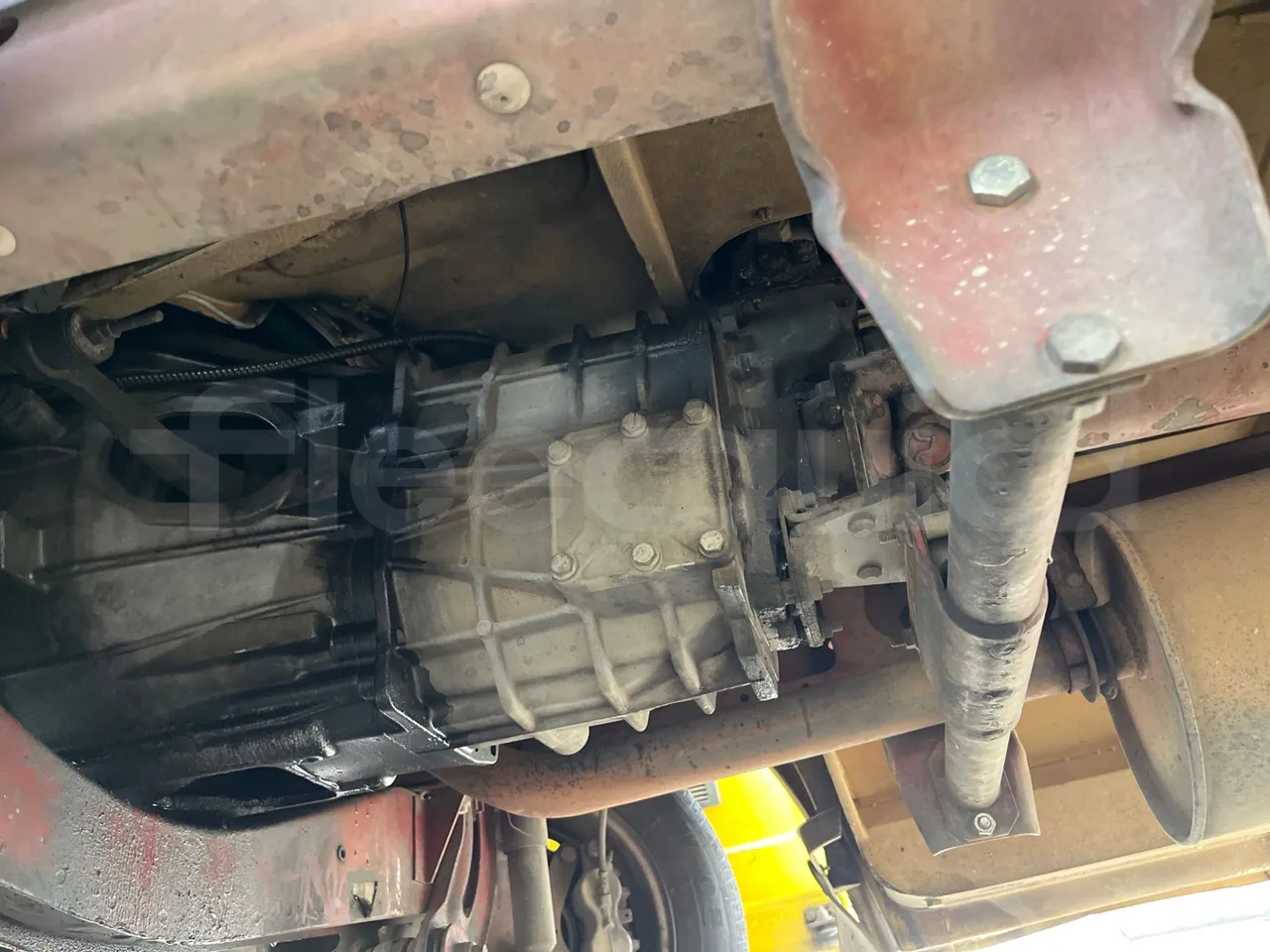 Iveco Turbo Daily A45E10 - Euro2 - 76kW - 6.860mt - gearbox photo