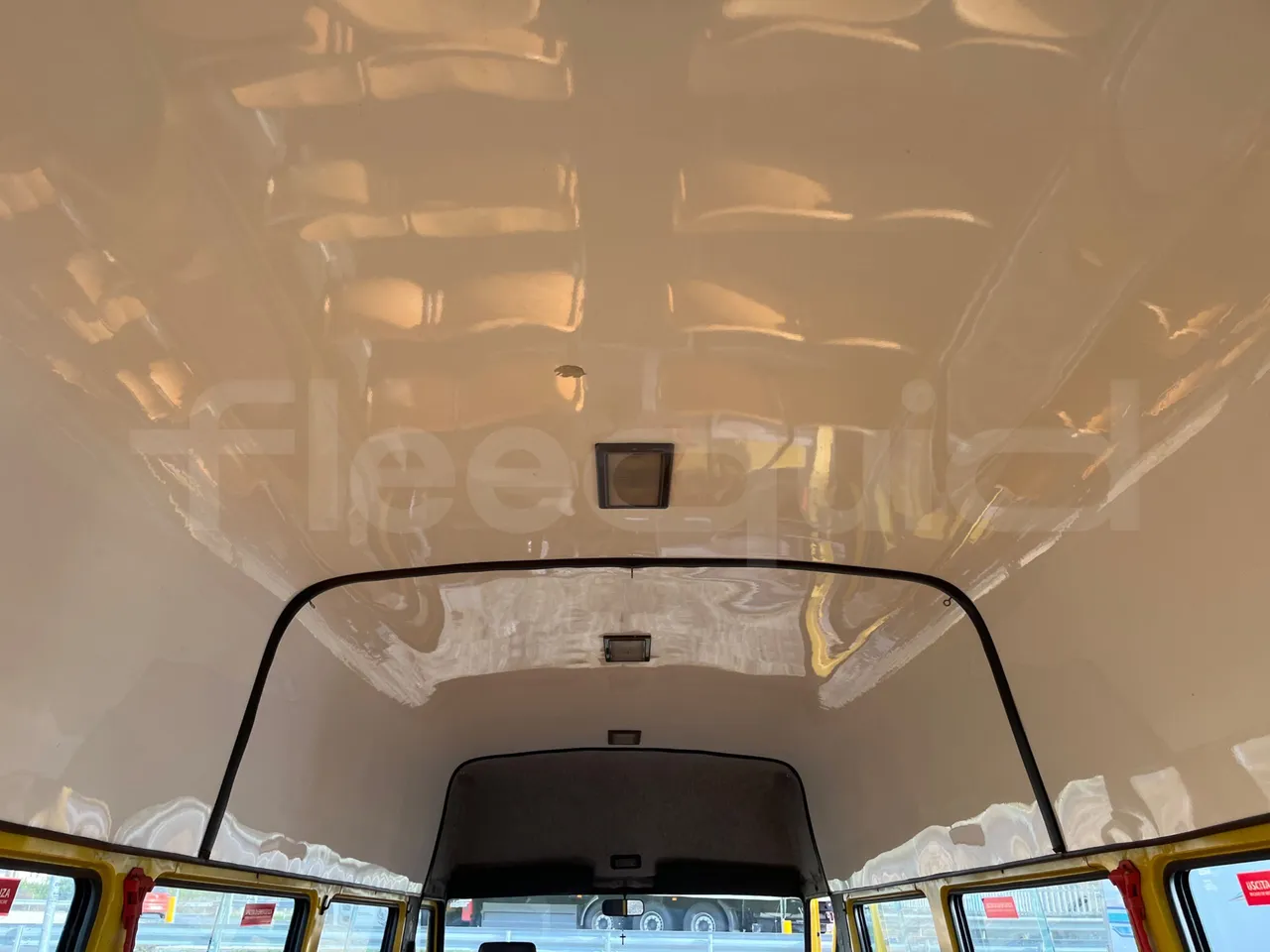 Iveco Turbo Daily A45E10 - Euro2 - 76kW - 6.860mt - overhead compartments photo