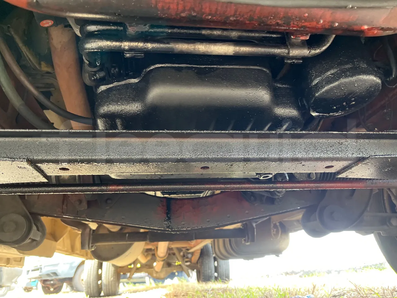 Iveco Turbo Daily A45E10 - Euro2 - 76kW - 6.860mt - front undercarriage from front