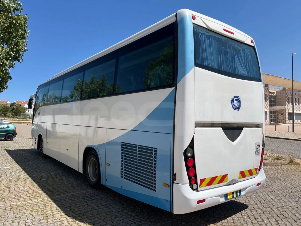Volvo B12 B - 2008 - Euro4 - 309kW - 12.200mt - 3/4 left rear side