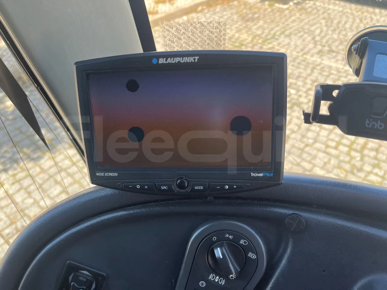 Volvo B12 B - 2008 - Euro4 - 309kW - 12.200mt - onboard devices 1