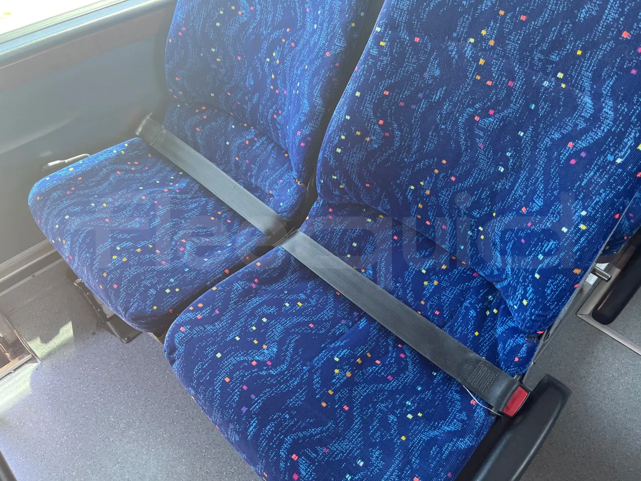 Volvo B12 B - 2008 - Euro4 - 309kW - 12.200mt - single seat detail