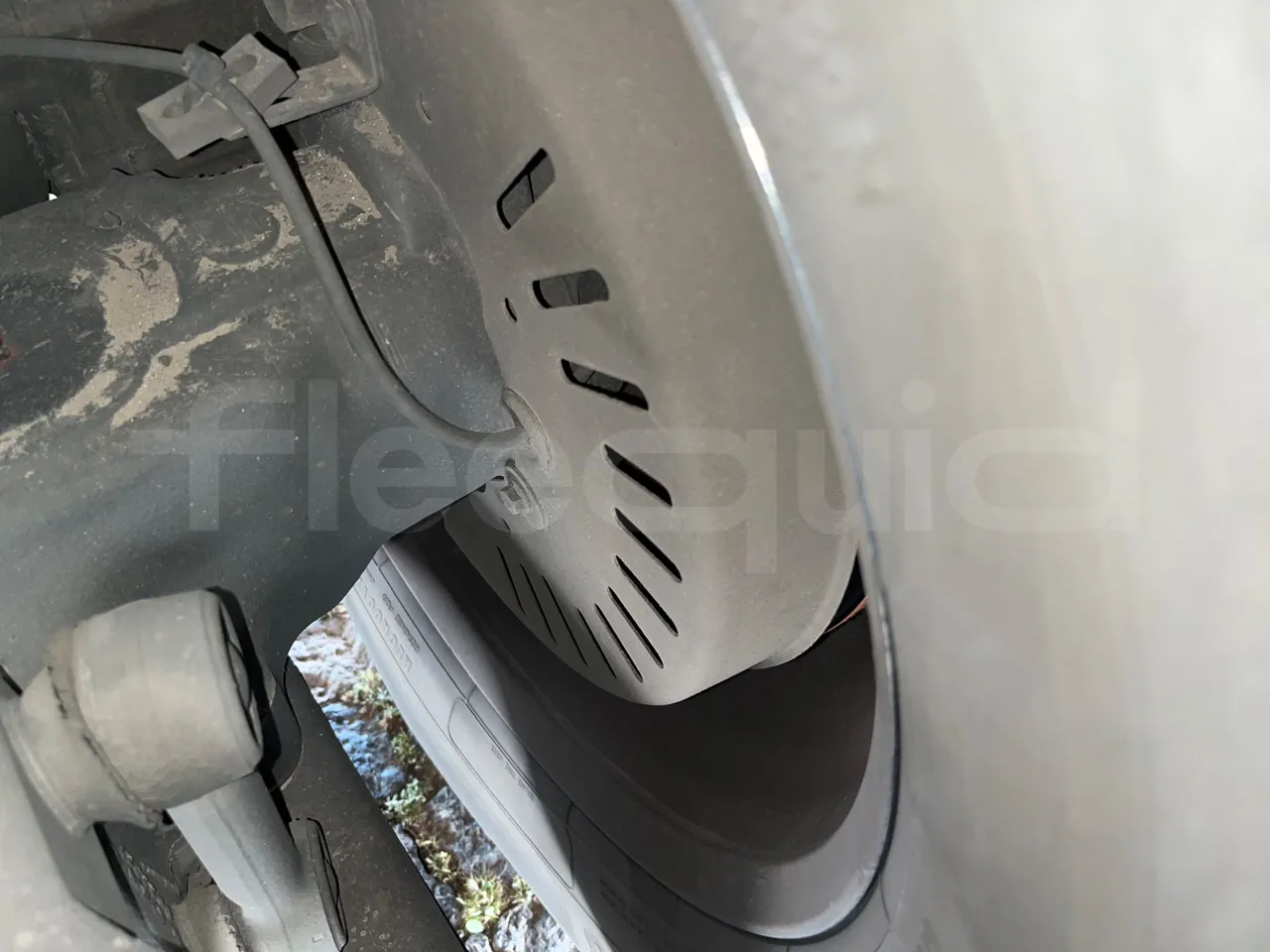 Volvo B12 B - 2008 - Euro4 - 309kW - 12.200mt - axle 2 discs left