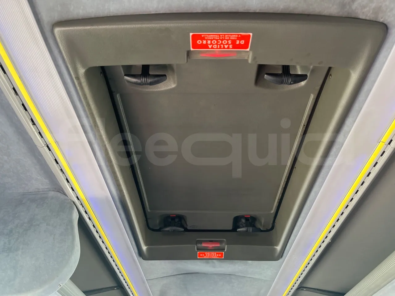 Volvo B12 B - 2008 - Euro4 - 309kW - 12.200mt - roof hatch 1
