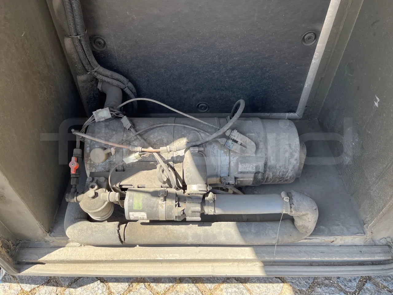 Volvo B12 B - 2008 - Euro4 - 309kW - 12.200mt - preheater webasto photo
