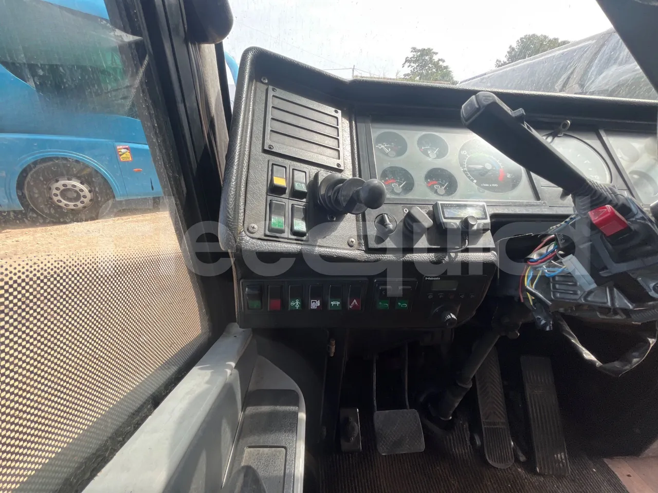 Volvo Eurostar E B12 4X2 12A/ Euro 2 - 309 Kw - 12 Mt - onboard devices 2