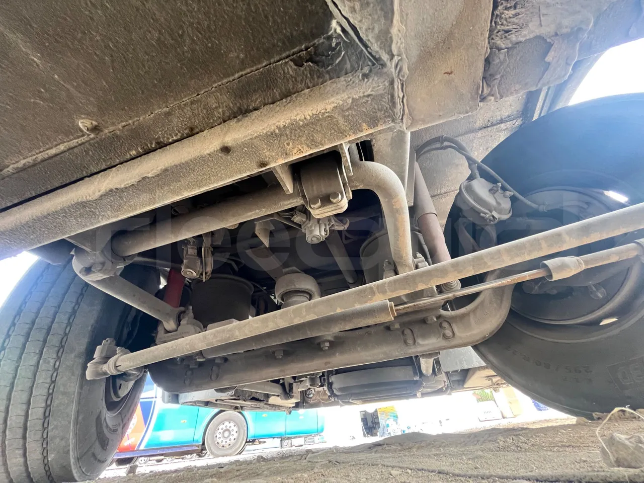 Volvo Eurostar E B12 4X2 12A/ Euro 2 - 309 Kw - 12 Mt - front axle central