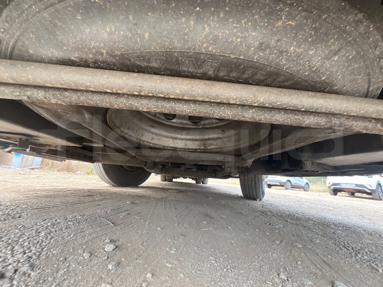 Volvo Eurostar E B12 4X2 12A/ Euro 2 - 309 Kw - 12 Mt - front undercarriage from front