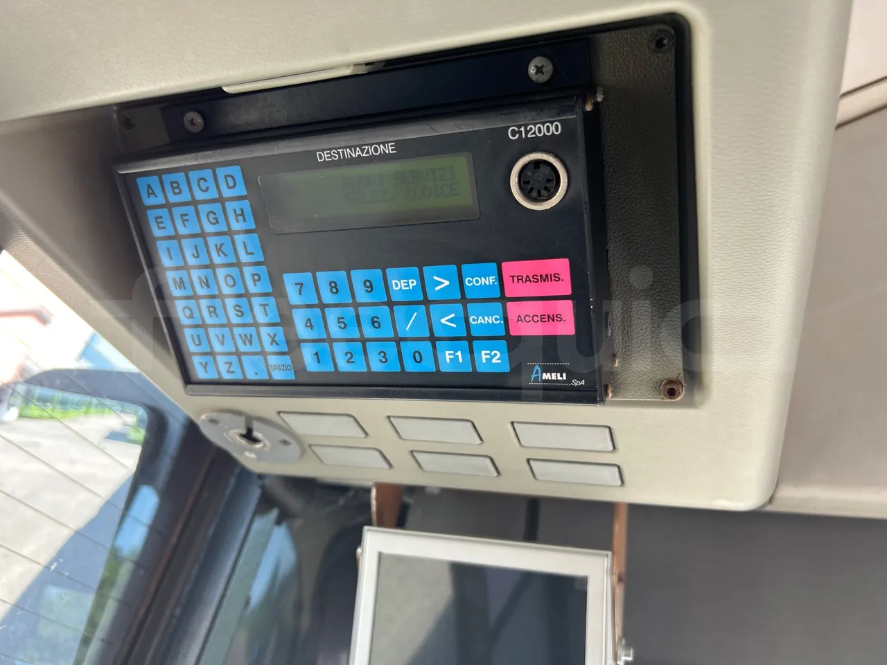 Mercedes-Benz Citaro G O530/Euro 4 - 260 Kw - 17,940 Mt - command unit indicators