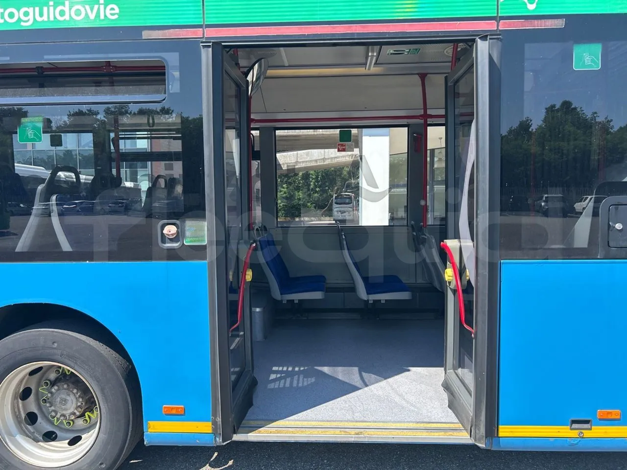 Mercedes-Benz Citaro G O530/Euro 4 - 260 Kw - 17,940 Mt - front door 3 open (mandatory for bus to scrap)