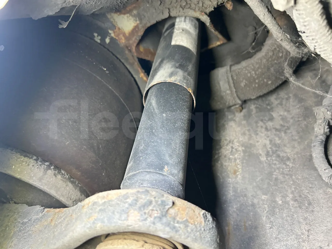 Mercedes-Benz Citaro G O530/Euro 4 - 260 Kw - 17,940 Mt - axel 2 air springs 1 right