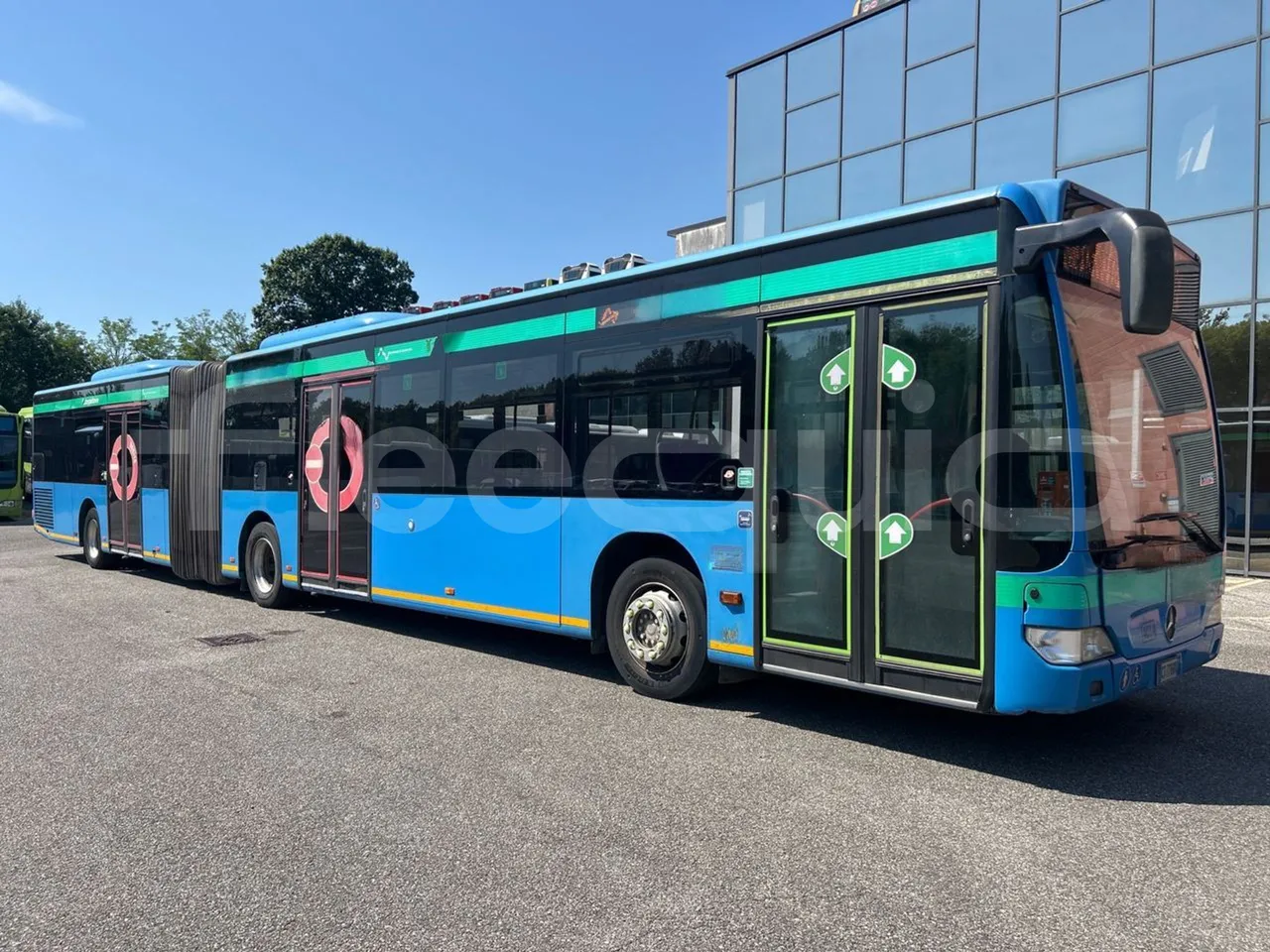 Mercedes-Benz Citaro G O530/Euro 4 - 260 Kw - 17,940 Mt - Base cover photo