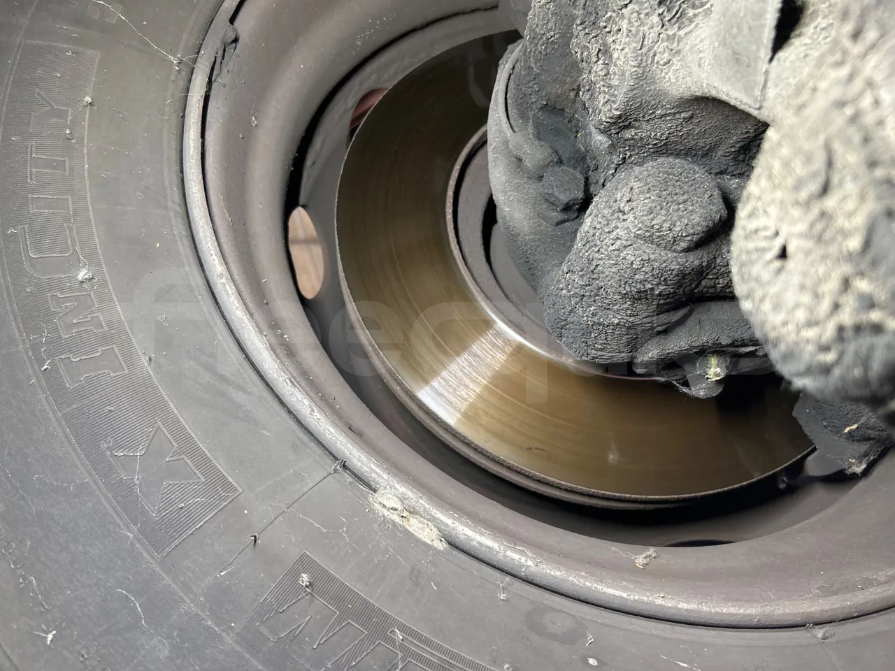 Mercedes-Benz Citaro G O530/Euro 4 - 260 Kw - 17,940 Mt - front discs left