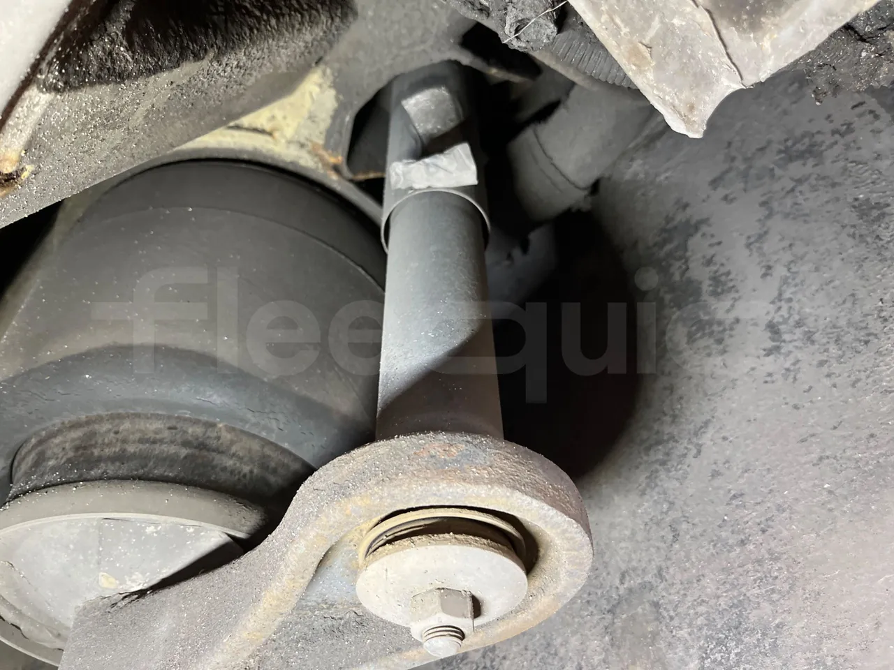 Mercedes-Benz O 530 G- 3P - Euro5 - 260kW - 17.940mt - axel 2 air springs 1 right