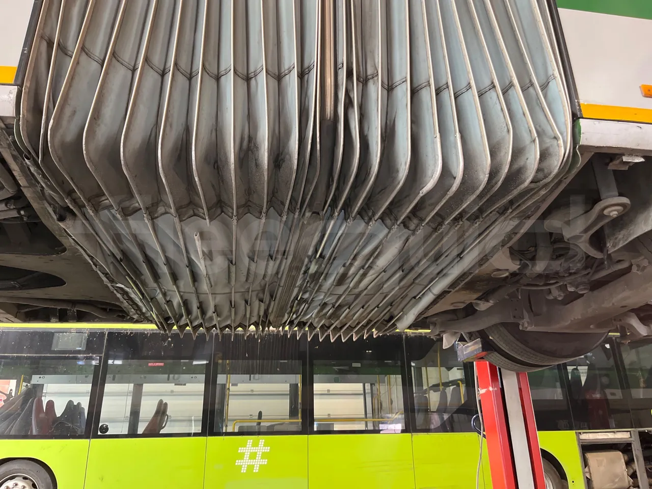 Mercedes-Benz O 530 G- 3P - Euro5 - 260kW - 17.940mt - central axle (18m)