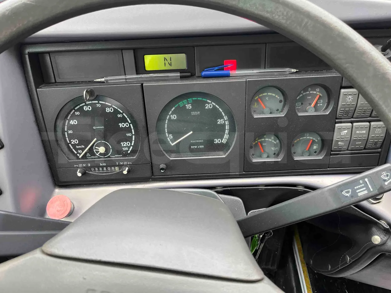 Irisbus Domino 391E.12.38 - EUR2 -276kW -12m - dashboard lights on