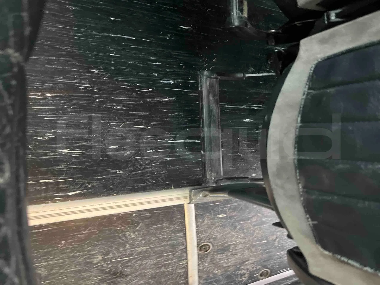 Irisbus Domino 391E.12.38 - EUR2 -276kW -12m - footrest detail photo