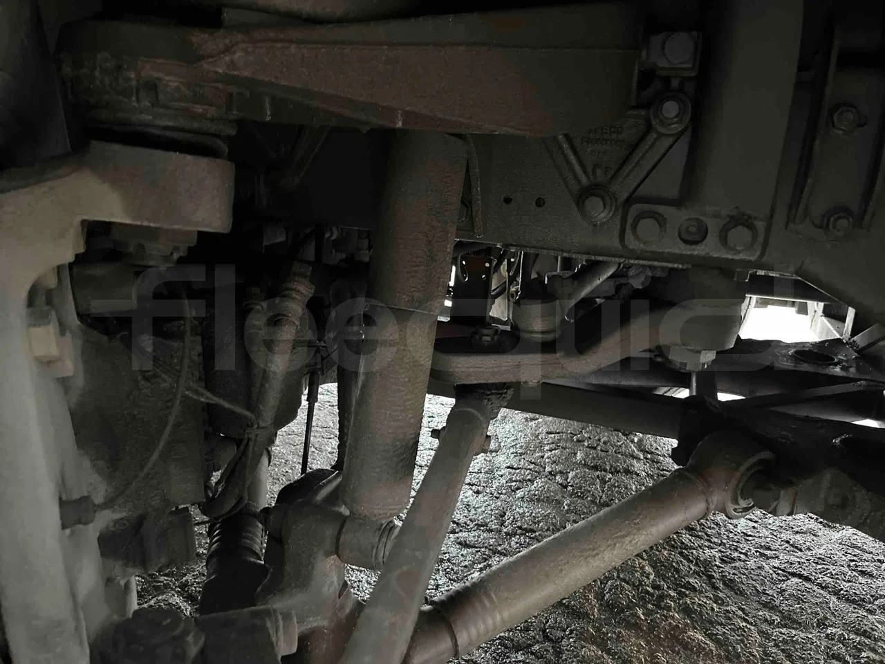 Irisbus Domino 391E.12.38 - EUR2 -276kW -12m - front shock absorbers right