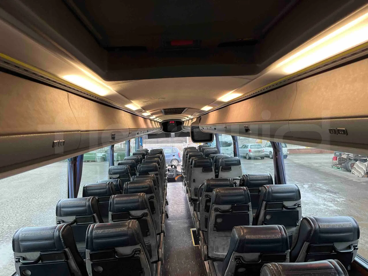 Irisbus Domino 391E.12.38 - EUR2 -276kW -12m - overhead compartments photo