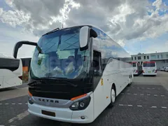 Setra S517 410 03 -EUR6-315kW -13.94m - 3/4 front left (mandatory for bus to scrap)