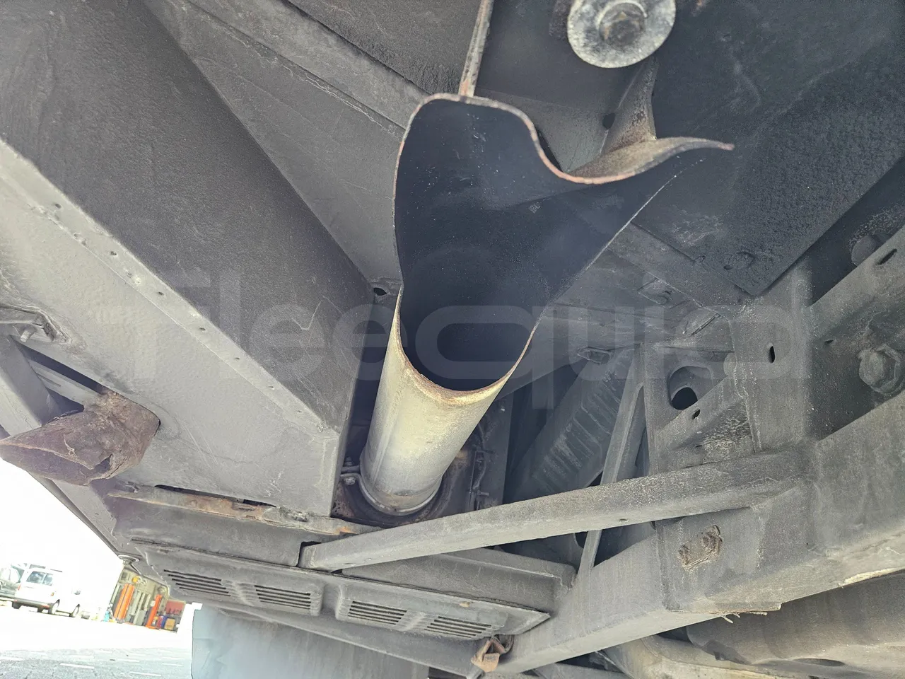 Setra S517 410 03 -EUR6-315kW -13.94m - exhaust photo