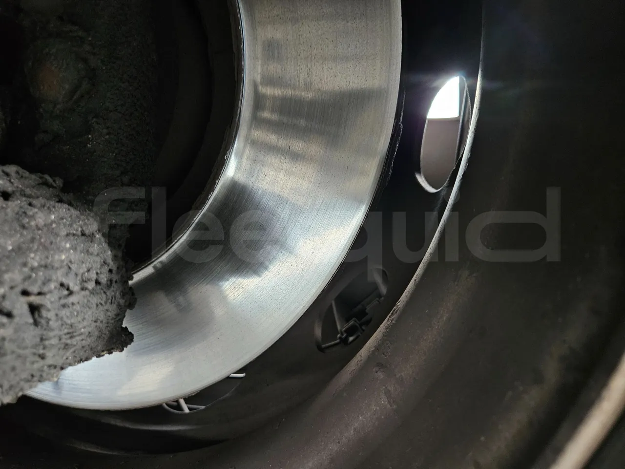 Setra S517 410 03 -EUR6-315kW -13.94m - front discs right