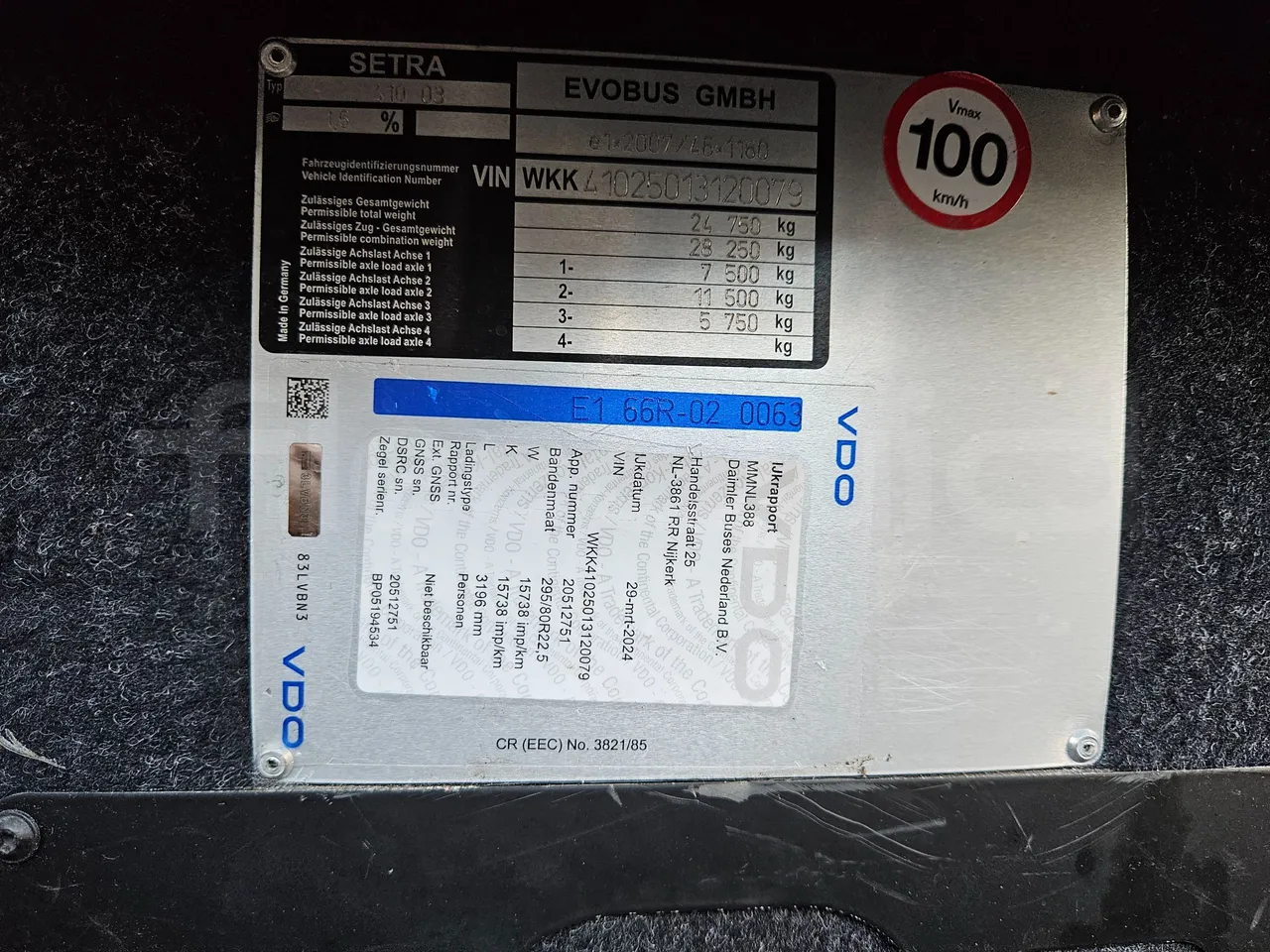 Setra S517 410 03 -EUR6-315kW -13.94m - vehicle plate photo