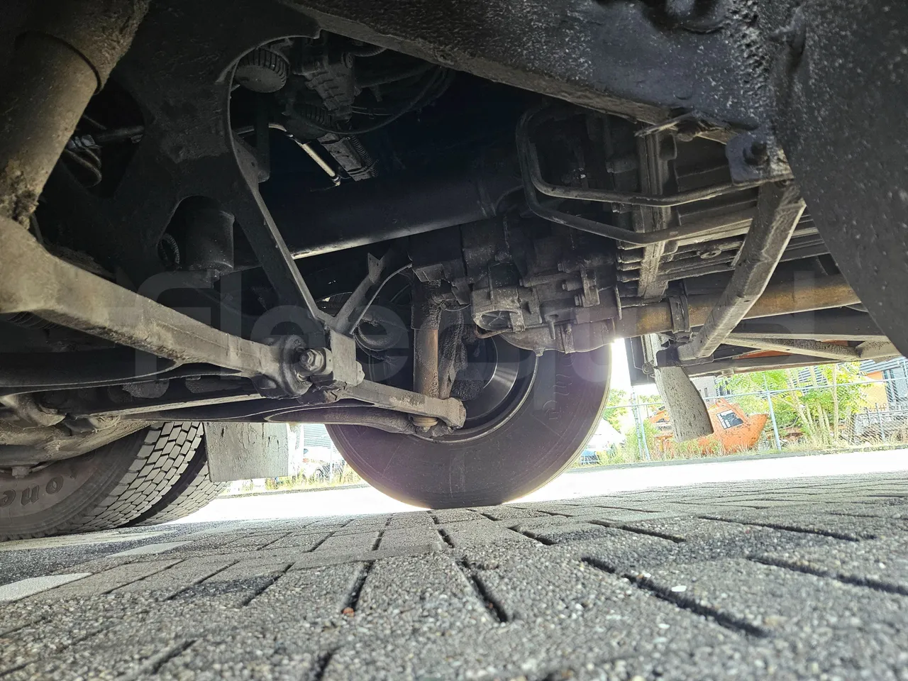 Setra S517 410 03 -EUR6-315kW -13.94m - axle 3 right side