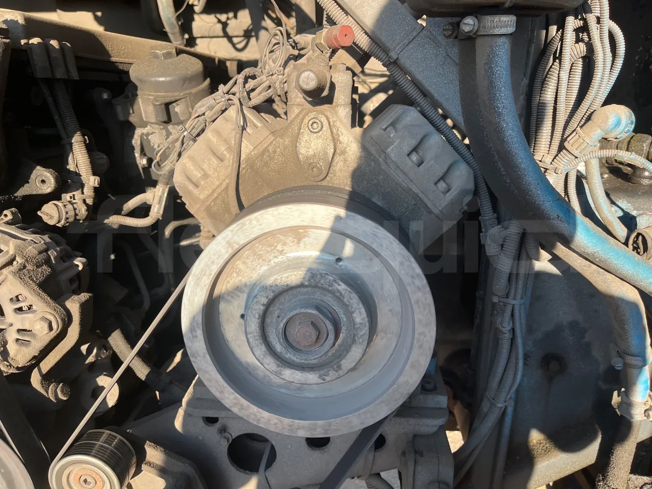 Man Noge TITANIUM - Euro4 - 353kW - 13.980mt - air conditioning compressor