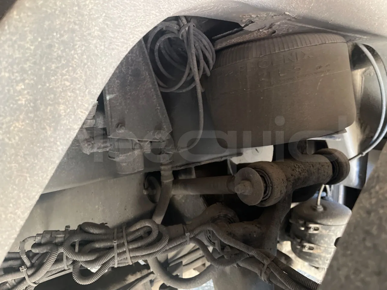 Man Noge TITANIUM - Euro4 - 353kW - 13.980mt - front shock absorbers left