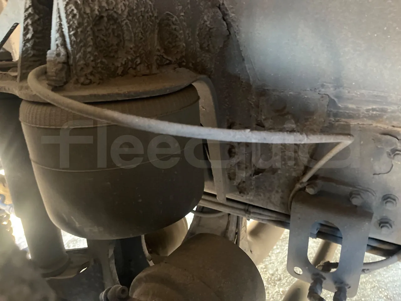 Man Noge TITANIUM - Euro4 - 353kW - 13.980mt - axel 3 shock absorbers 1 right