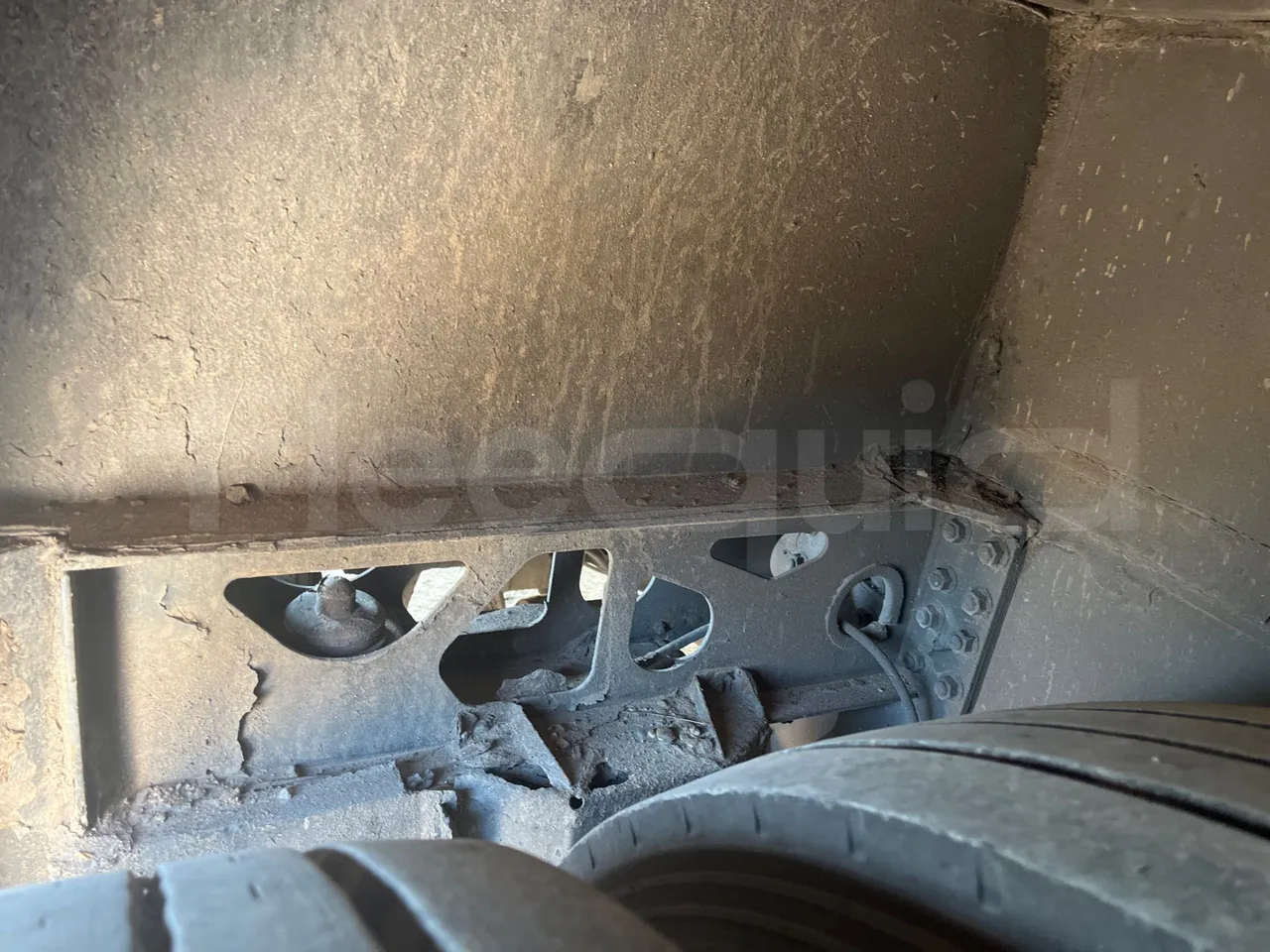 Man Noge TITANIUM - Euro4 - 353kW - 13.980mt - axle 3 left side