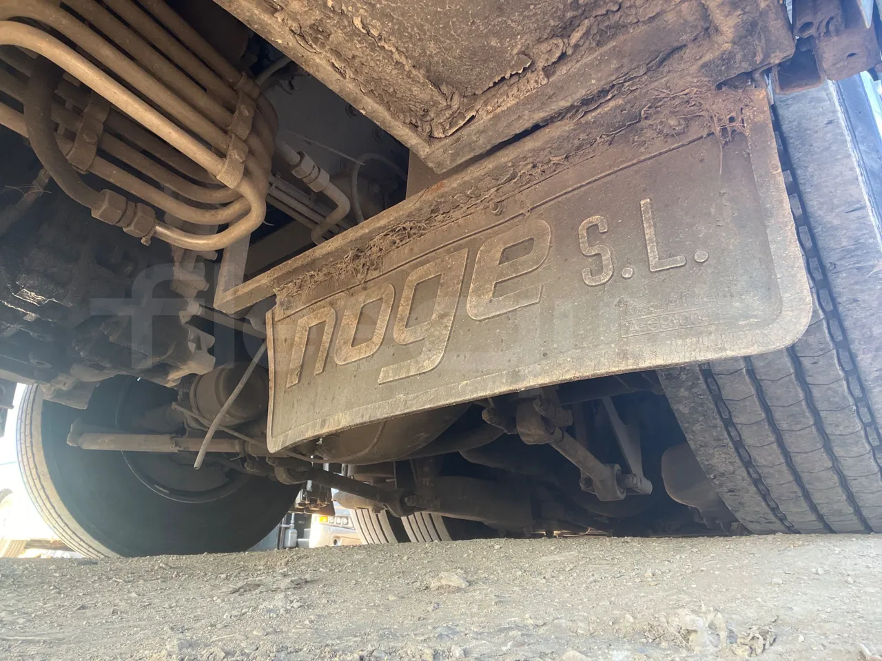 Man Noge TITANIUM - Euro4 - 353kW - 13.980mt - axle 3 right side