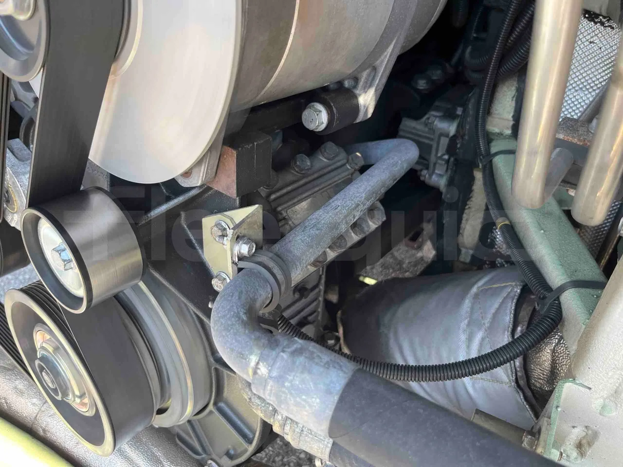 Mercedes-Benz Citaro G - Air Conditioning Compressor