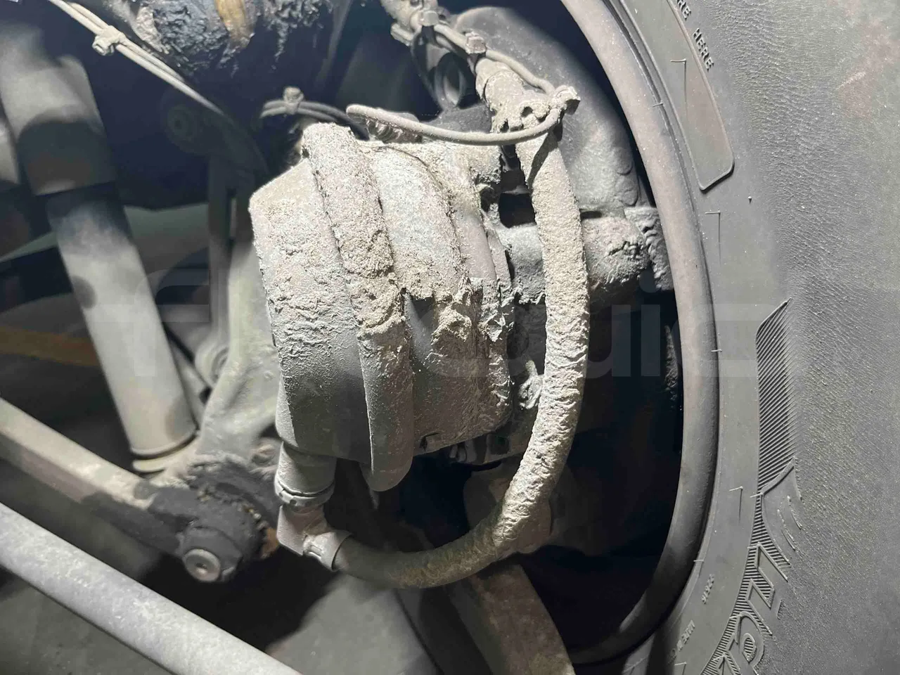 Mercedes-Benz Citaro G - First Axle Brake Calipers Left Side