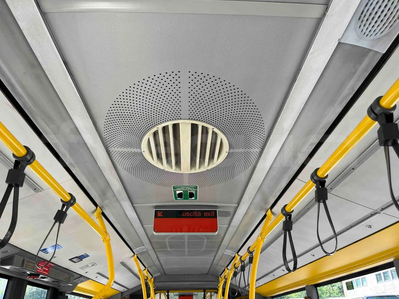 Mercedes-Benz Citaro G - Roof Hatch 2