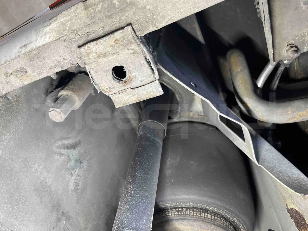 Mercedes-Benz Citaro G - Third Axle Second Air Springs Left Side