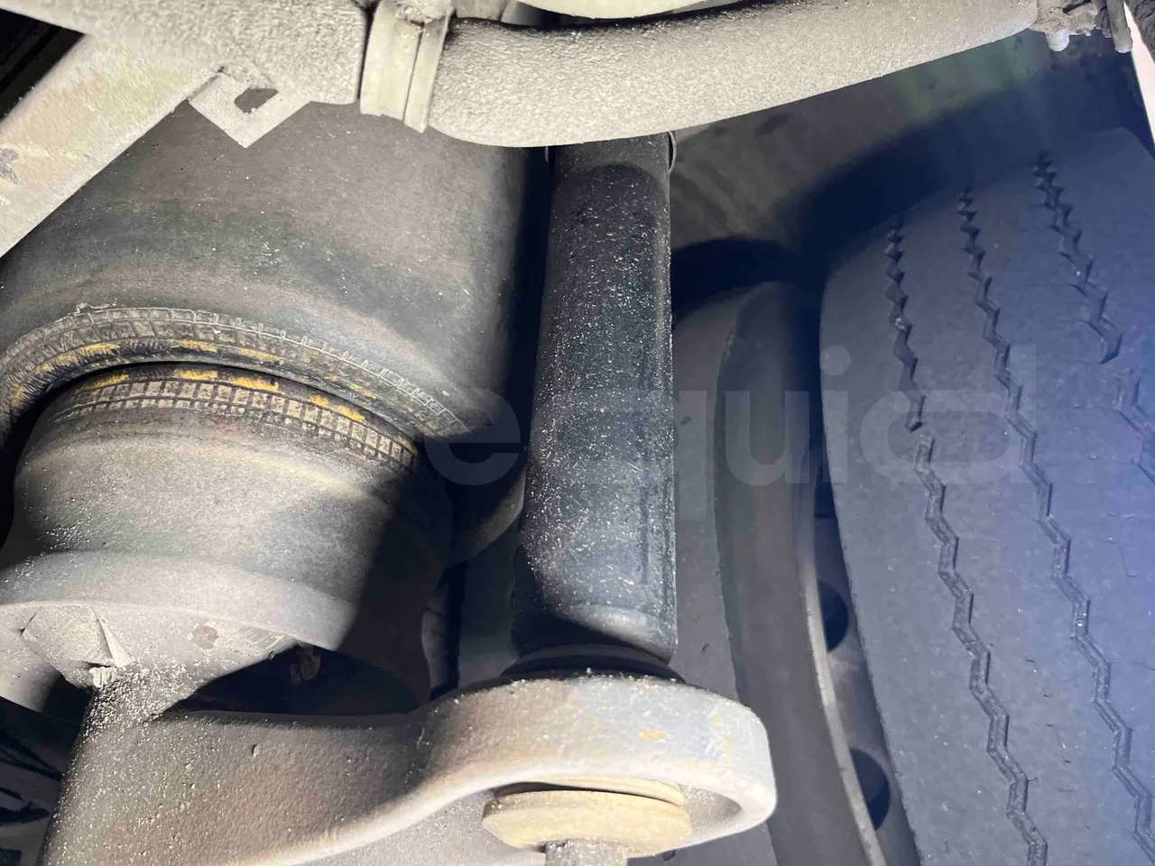 Mercedes-Benz Citaro G - Third Axle Second Shock Absorbers Left Side