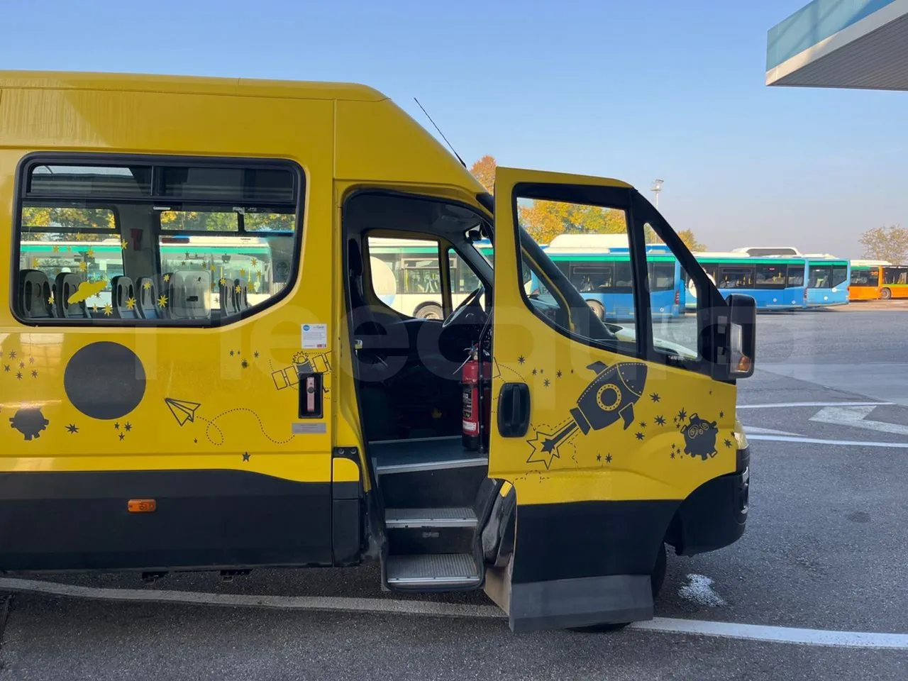 Iveco Daily A50/S34/VI - EUR6 - 110kW - 7.498m - front door 1 open