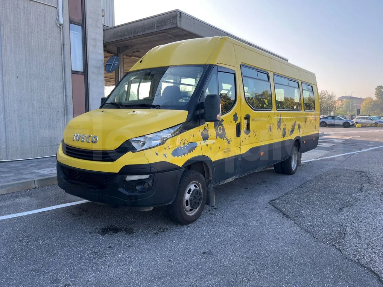 Iveco Daily A50/S34/VI - EUR6 - 110kW - 7.498m - 3/4 front left