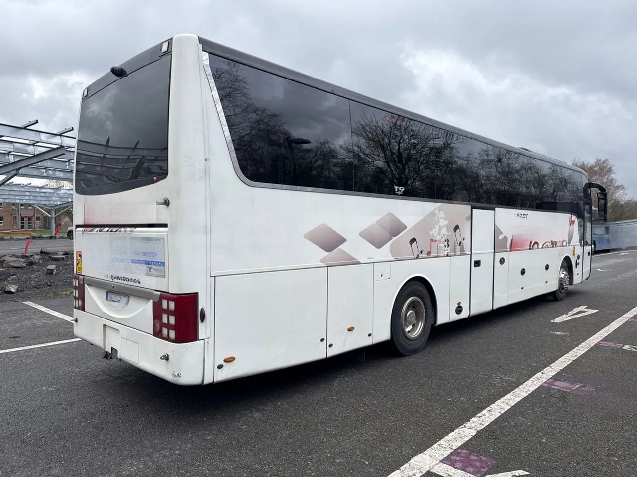 Van Hool Alicron T916 - EUR5 - 266kW -13m - 3/4 right rear doors closed